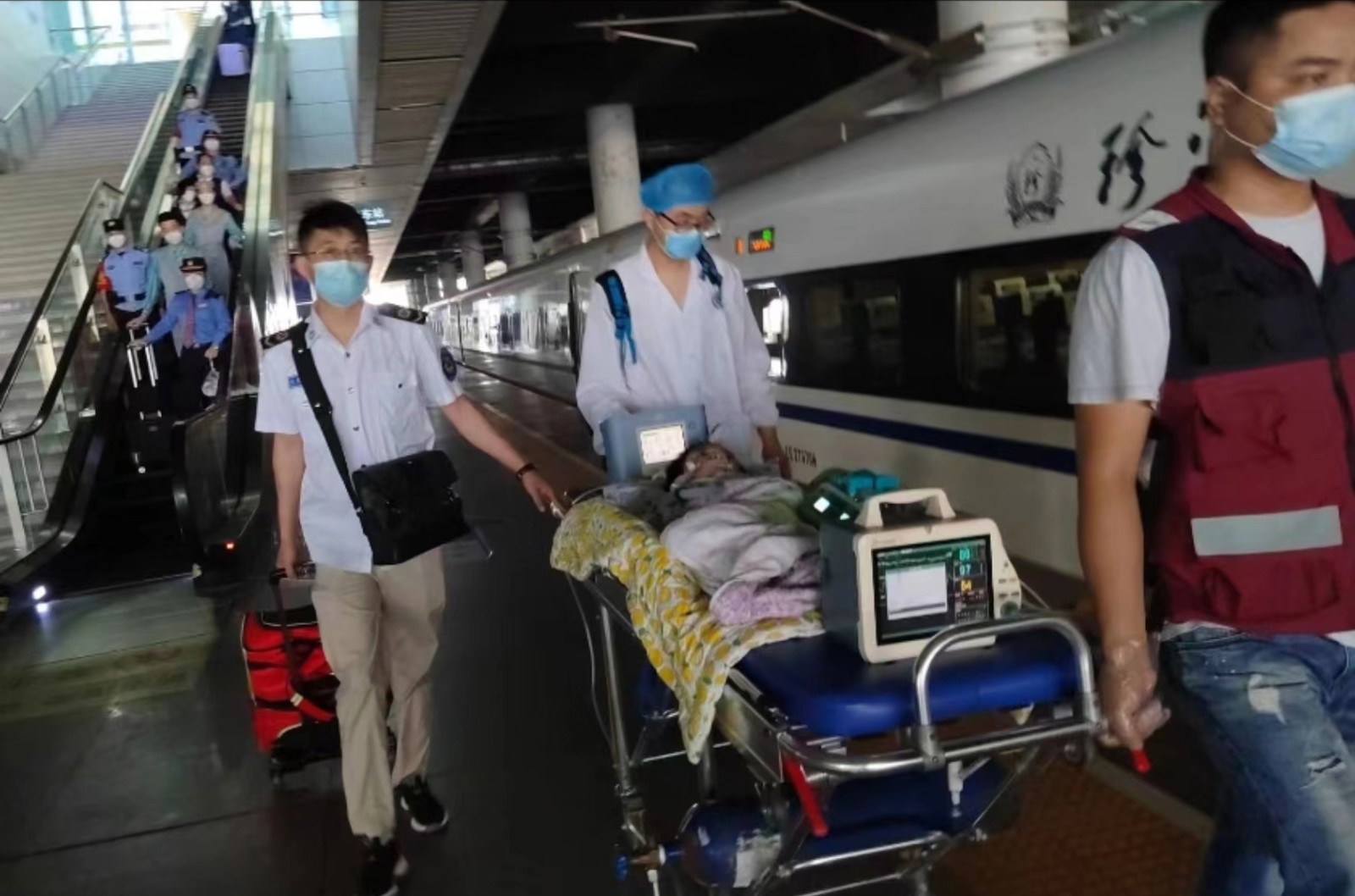 迁安市高铁转运公司